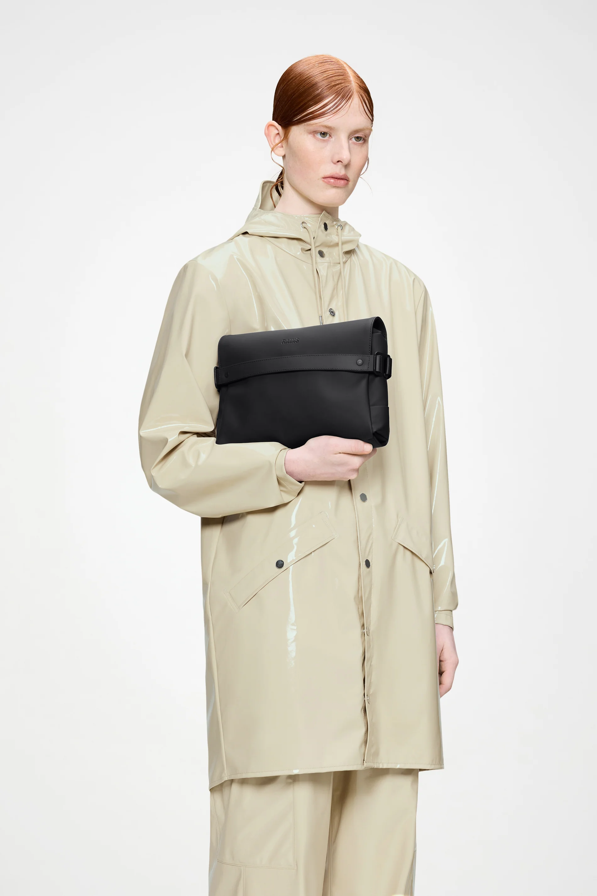 OTG Wash Bag - Image 17