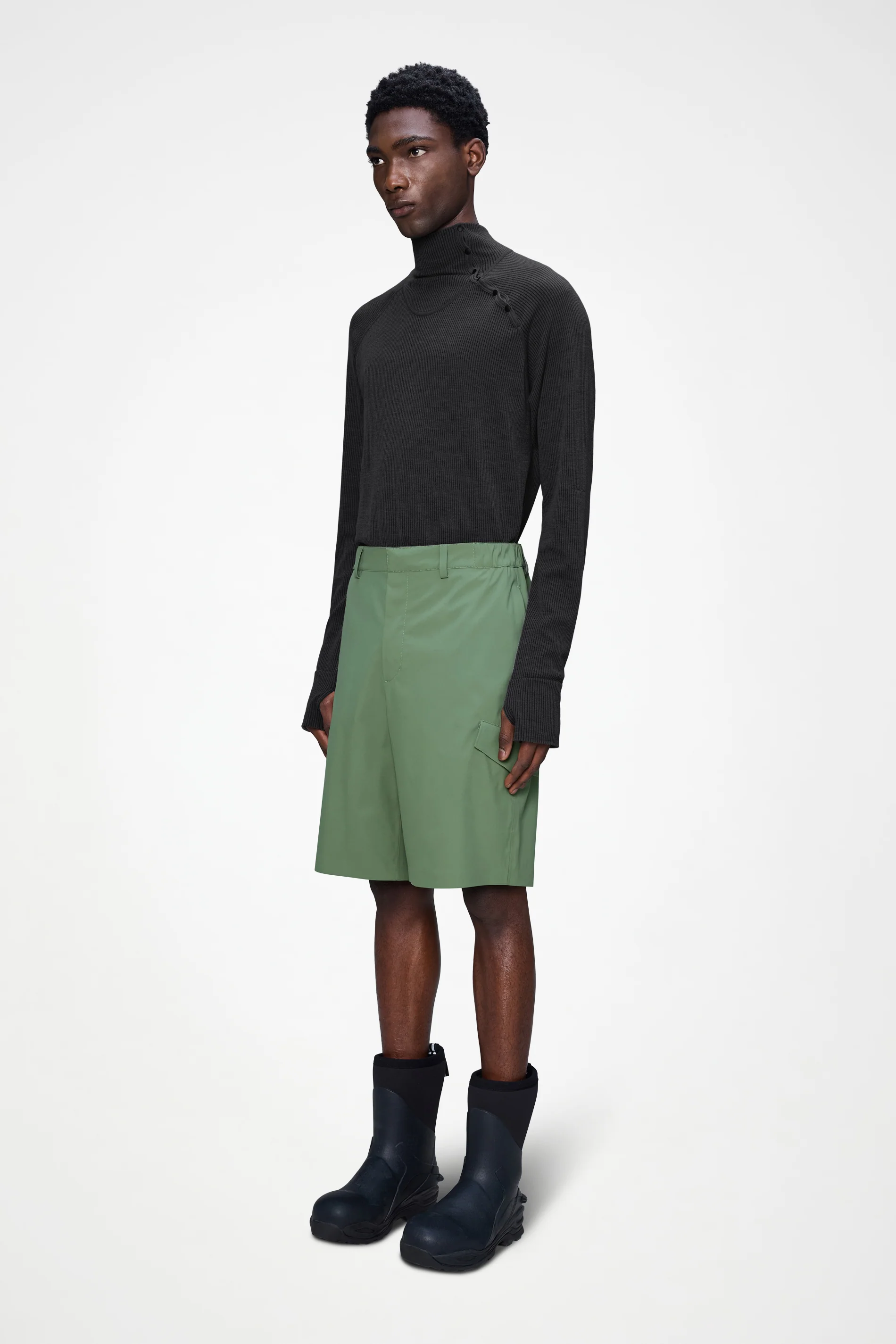 Suva Hardshell Shorts - Image 11