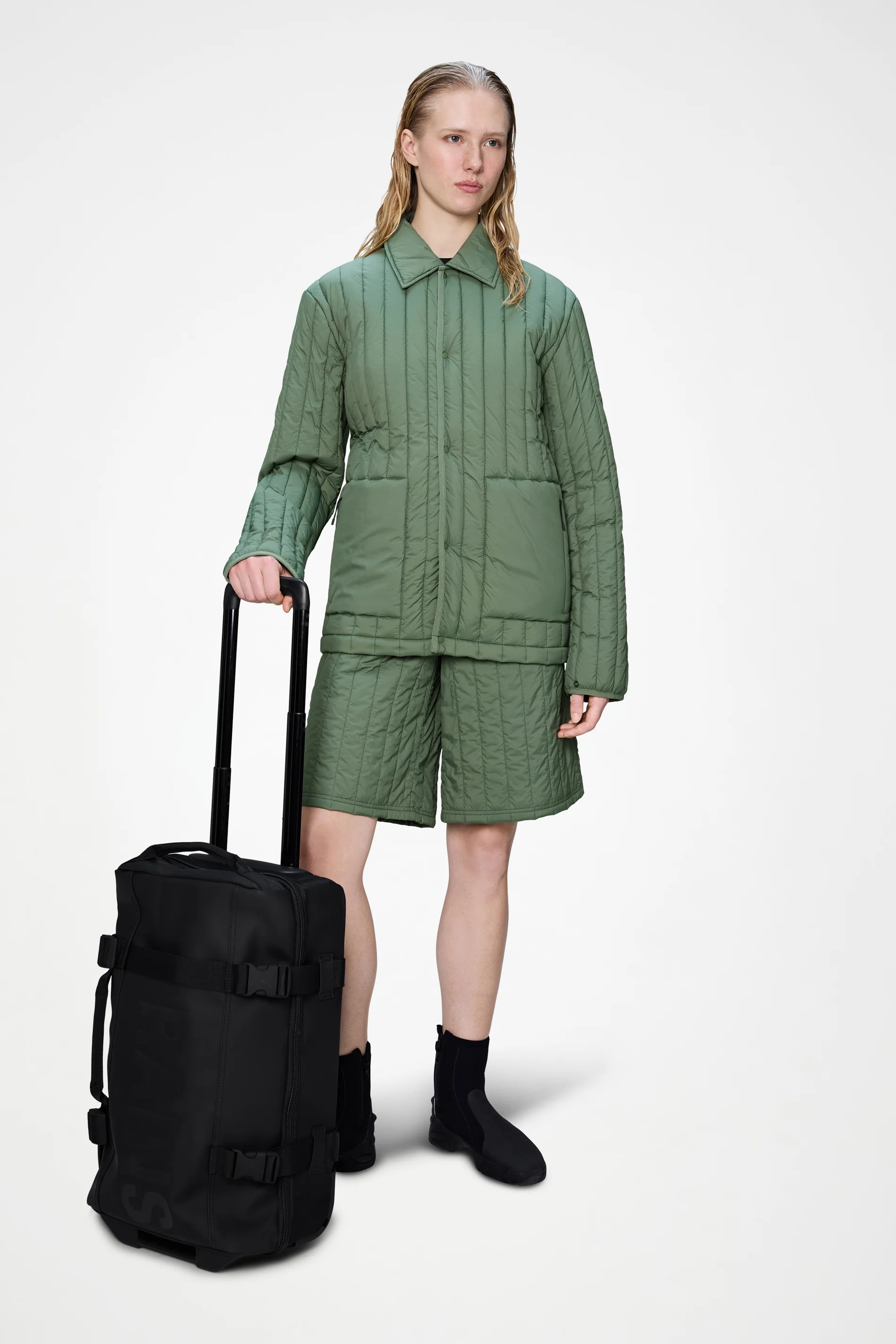 Texel Cabin Bag - Image 17